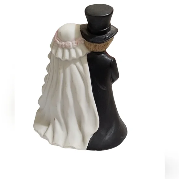 Vintage porcelain 1991 bride and groom wedding topper - Picture 2 of 9